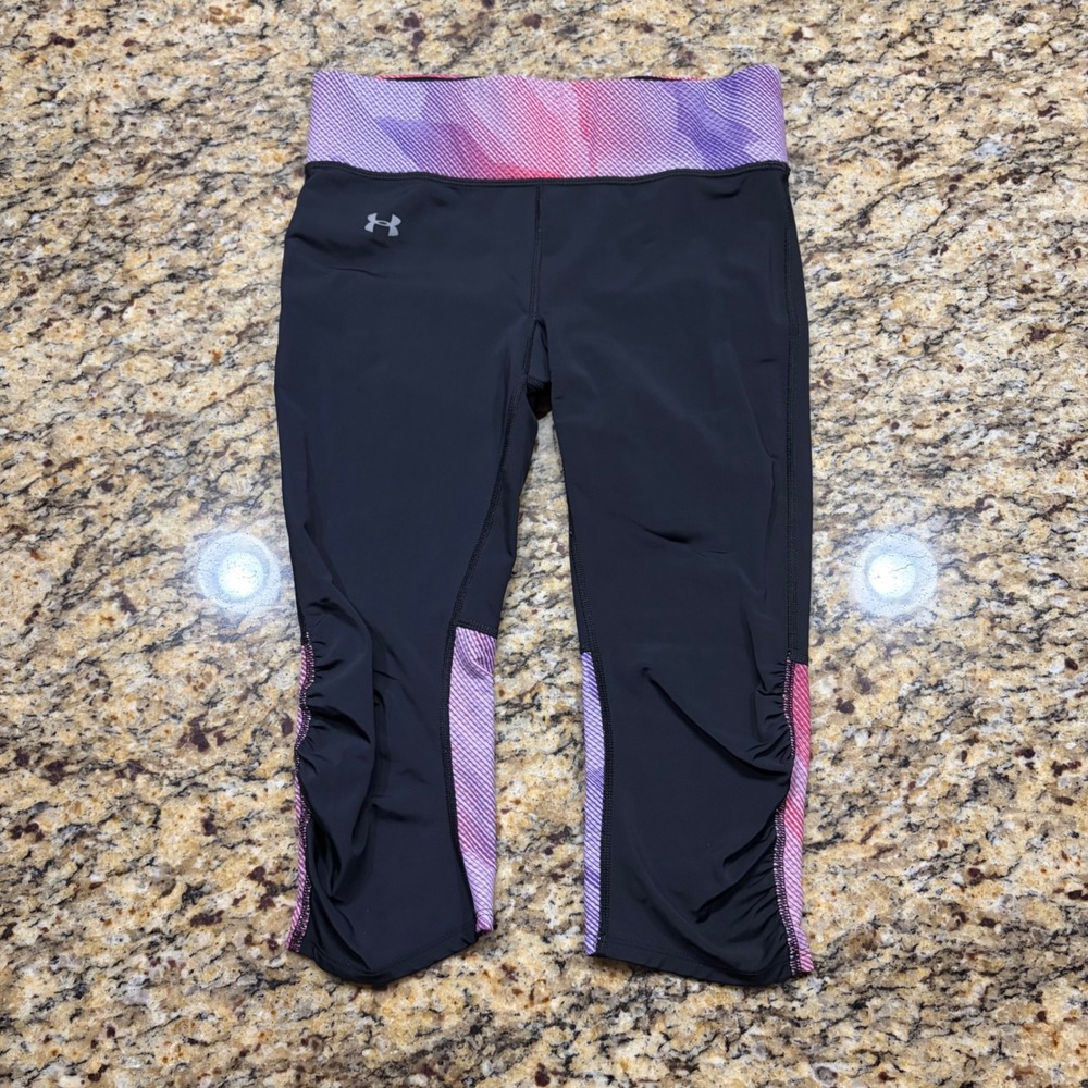 Under Armour HeatGear Capri Leggings Womens Medium Black Pink Purple Compression